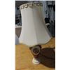 Image 2 : Fragonard M. langbrock gold porcelain urn table lamp with shade 25" tall