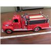 Image 4 : 1.18 scale die cast vintage fire truck nice- no box