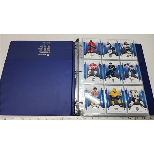 UD Artifacts 07-08, 10-11, 11-12, 12-13, 15-16, 21-22 - 230-250 cards