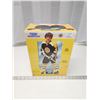 Image 1 : 1997 Starting line up Canadian edition, 1st edition, Collector's special - Bobby Orr - NIB