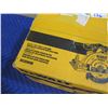 Image 3 : DeWalt DCS565B Brushless Circular Saw New in Box (Tool Only)