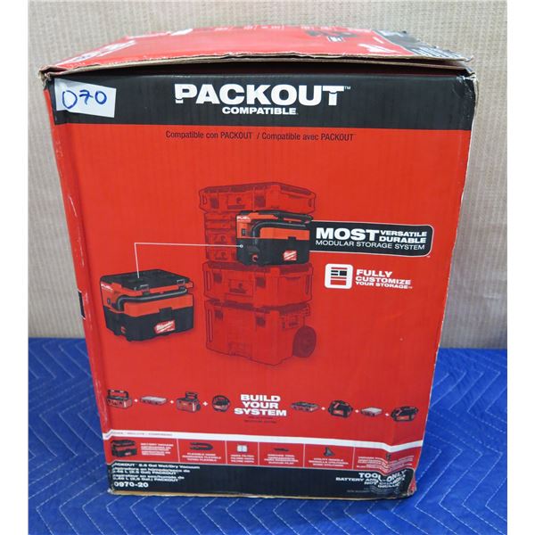 Milwaukee 0970-20 PACKOUT 2.5 Gallon Wet/Dry Vacuum New in Box