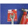 Image 2 : Milwaukee Adjustable Wrench & Shock Shield Hammer New