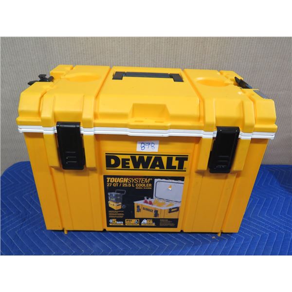 DeWalt Tough System 27qt/25.5l Cooler