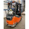 Image 3 : Toyota - Forklift truck - Model: 8FGCSU20 - ONLY 2700 hours - pick up end of May