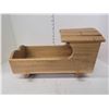 Image 3 : Estate Childrens Wooden Rocking Crib Bassinette
