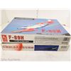 Image 4 : Estate Lot of 2 Fighter Jet Model Kits