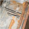 Image 5 : Working Cut Off Saw, maybe 12 Inch