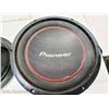 Image 4 : 2 10" Pioneer Sub Woofers