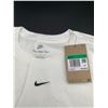 Image 2 : Nike Women's Tee (XL)