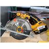 Image 1 : DEWALT 6-1/2-Inch 18V MAX Circular Saw, WITH 18V Battery XPR