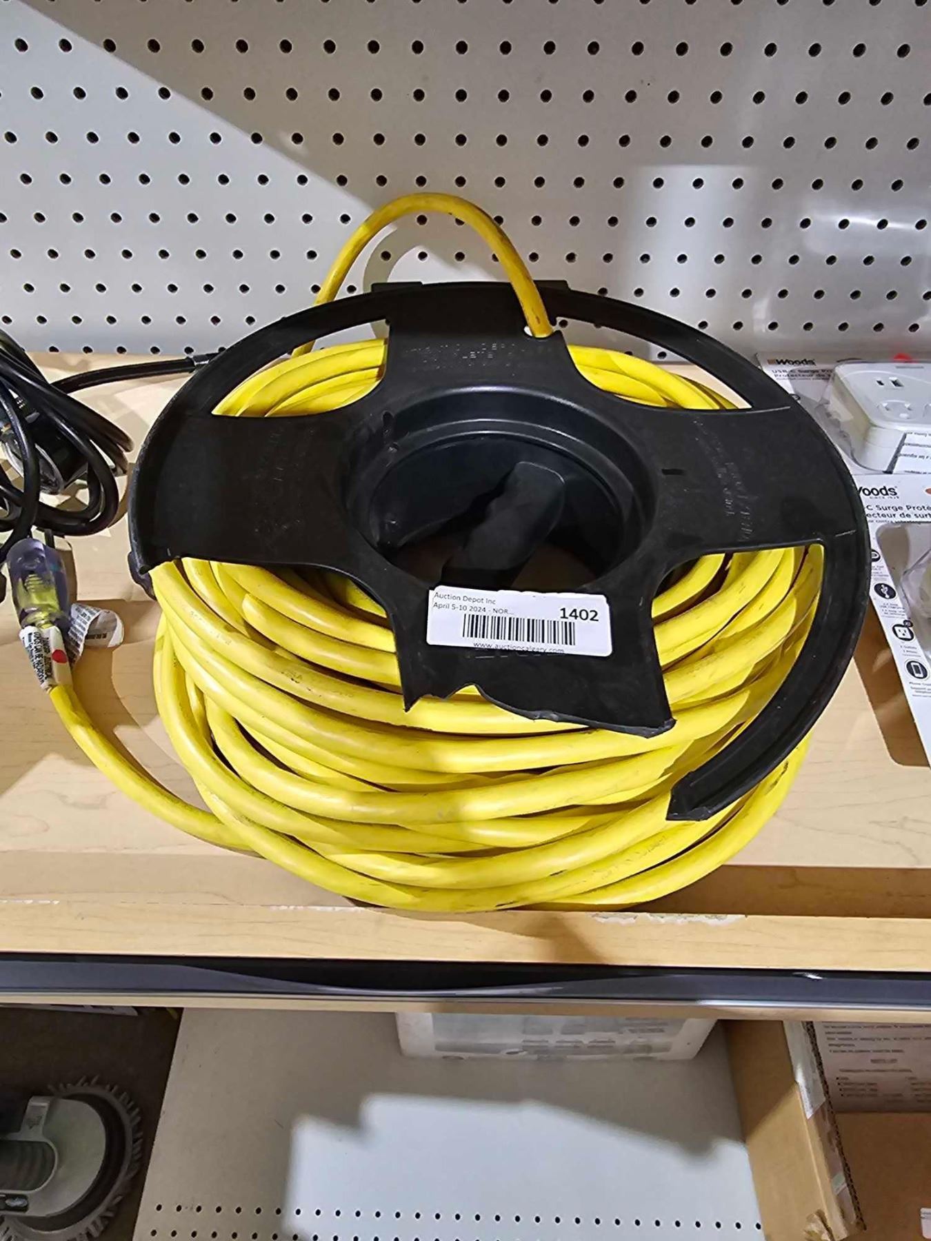 Ext Spool Heavy Duty Extension Cord on Storage Spool