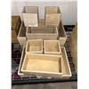 Image 2 : Lot of 10 small wooden storage boxes, assorted sizes