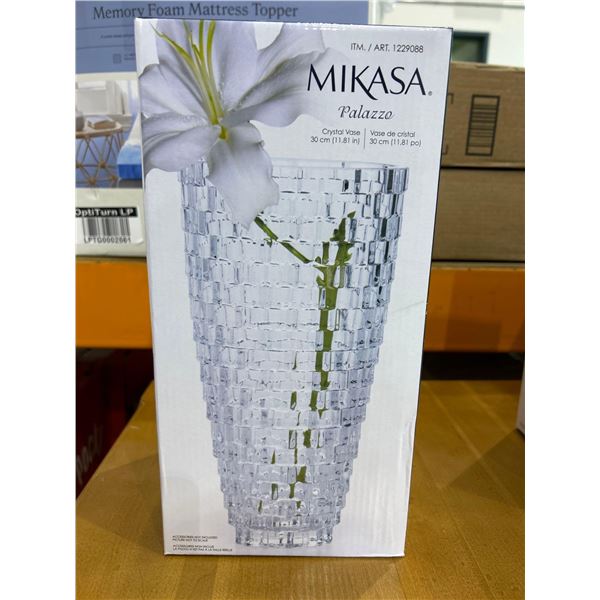 Mikasa Palazzo crystal vase 11.8" tall