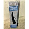 Image 3 : Titan snow rake with multi use extendable pole