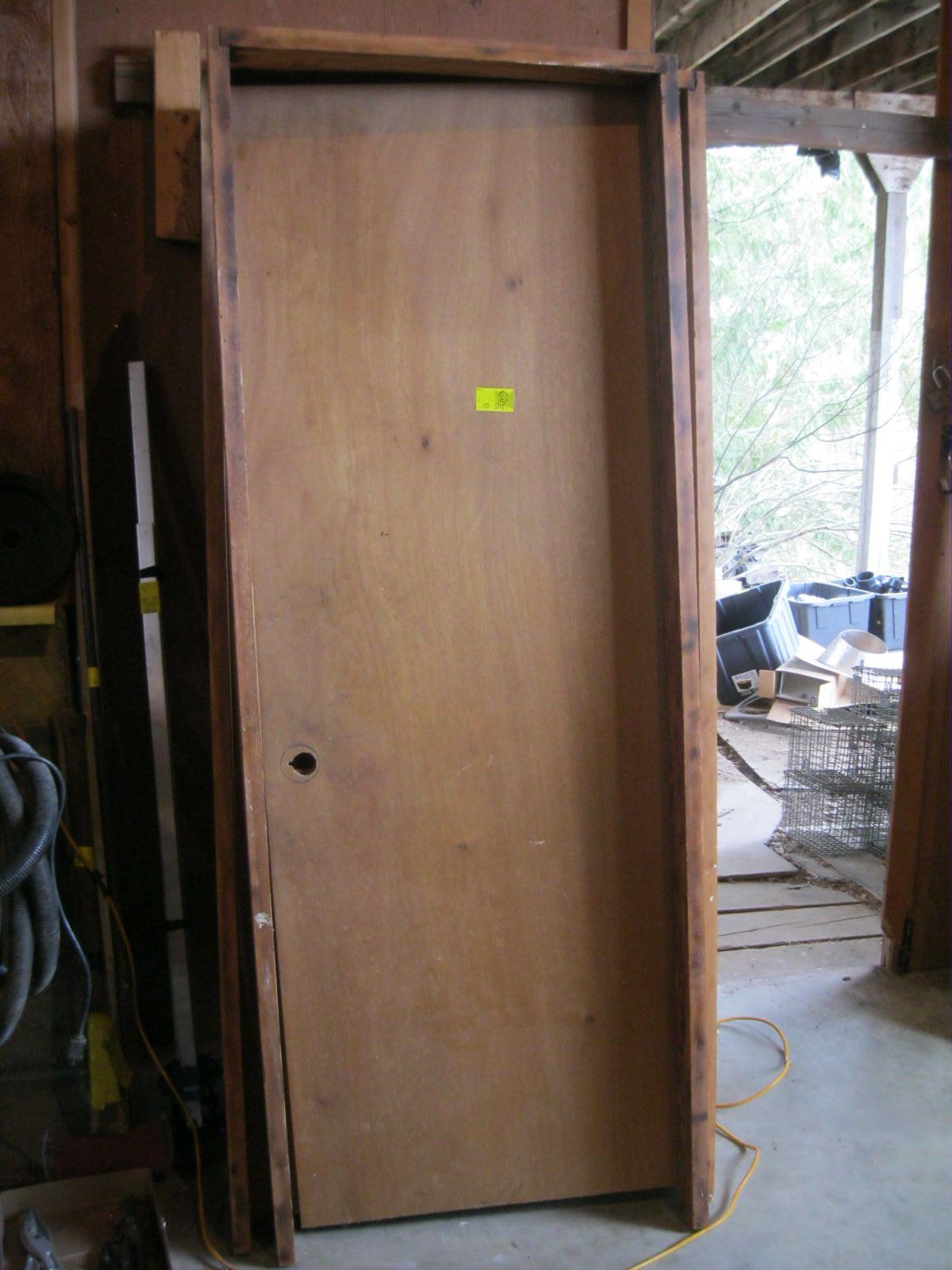 W Frame 6 WOODEN DOORS W/FRAMES
