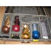 Image 2 : VINTAGE SALESMAN CASE W/VINTAGE TOUCH LAMPS