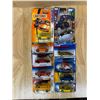 Image 1 : Lot of 10 Assorted Hot Wheels and Matchbox Cars - New