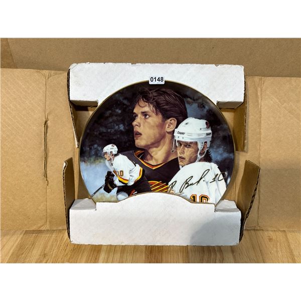 Lot of 1 Pavel Bure The Russian Rocket Gold Signature Edition Plate 2088/ 15,000 Made