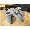 Image 5 : Lot of 1 Nintendo 64 N64 + Original Controller + Cords - Works
