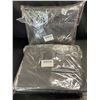 Image 2 : Lot of 2 Packs of Under The Bed Storage Bags - 4x 100L Bags Per Pack/8 Total - Brand New!
