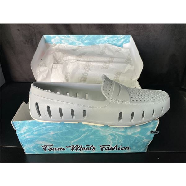 Lot of 1 Pair of Floafers - Mens Counry Club Driver Shoes - Size 10 - Brand New in Box