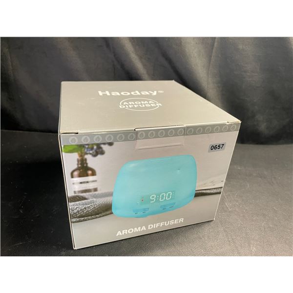 Lot of 1 Aroma Diffuser/Humidifier with Digital Alarm Clock & 7-Colour Night Light - Brand New!