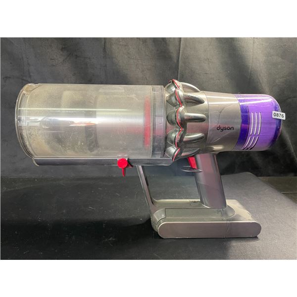 Lot of 1 Dyson Vacuum w/ Battery - Used
