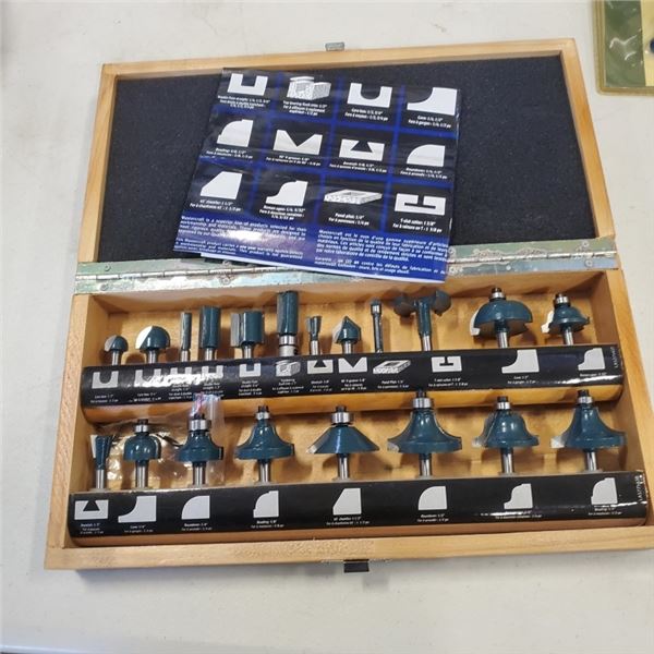 NEW MASTERCRAFT ROUTER BIT SET