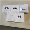 Image 1 : 5 ASSORTED PAIRS OF TRANYA EARBUDS