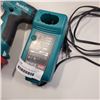 Image 2 : MAKITA CORDLESS DRILL WITH BATTERY AND CHARGER