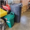 Image 1 : RUBBERMAID ROUIGHNECK GARBAGE CAN AND COMPOST BIN