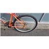 Image 2 : ORANGE BLACK DIAMOND BIKE