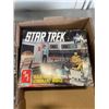 Image 2 : BOX OF STARTREK COLLECTIBLES