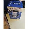 Image 2 : HAMILTON BEACH 1.7L GLASS KETTLE - TESTED WORKING - RETAIL $59