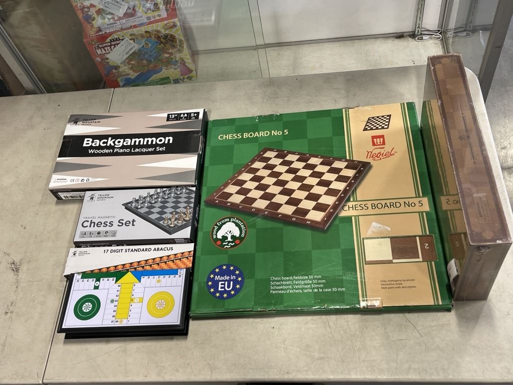 LOT OF YELLOW MOUNTAIN BOARD GAMES - CHESS AND CHECKERS, LARGE CHESS ...
