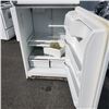 Image 2 : GE WHITE FRIDGE, WORKING