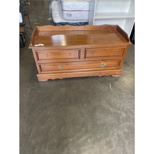 OAK STORAGE TRUNK