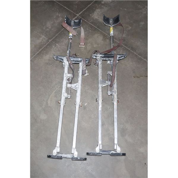DRYWALL STILTS, GOOD OVERALL CONDITION