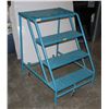 Image 1 : ROLLING HEAVY DUTY METAL STEP STOOL