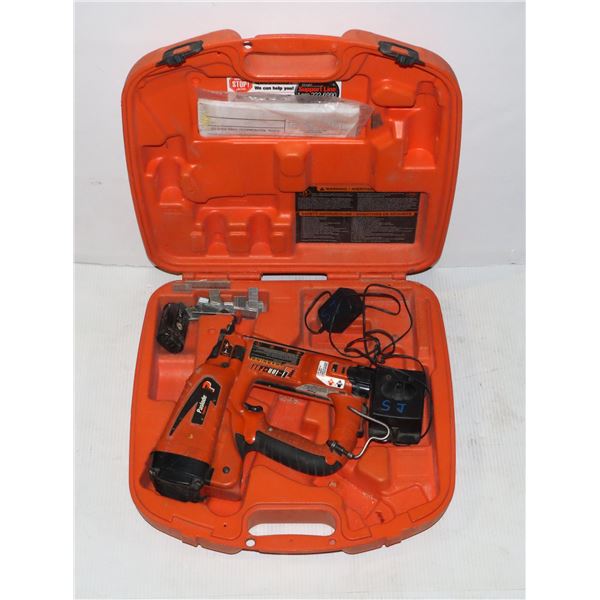 PASLODE NAIL GUN WITH CASE, BATTERY, CHARGER