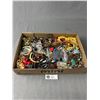 Image 2 : Large Lot Of Costume Jewelry