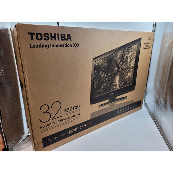 Brand New Toshiba 32" Flat Screen TV