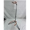 Image 8 : Guitar Stands and Accessories