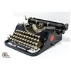 Image 2 : ANTIQUE ESTATE UNDERWOOD TYPEWRITER