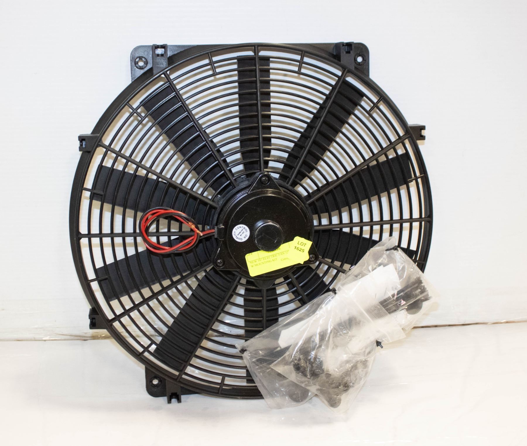 thumbnail image 2 of Davies Craig 16" Electric Thermo Fan (12V) With Mounting Hardware – Part #0166+1000, Made In Australia 2 of 5