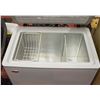 Image 2 : DANBY PREMIERE DCF555W CHEST FREEZER