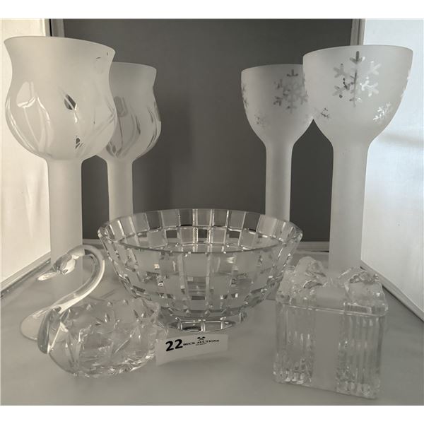 Vintage Pinwheel Crystal Swan Dish, Crystal Bowl, Crystal Box with Lid