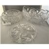 Image 1 : 2 Stunning Vintage Pinwheel Crystal Bowls & Serving Dish