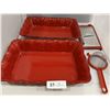 Image 1 : Red for the Kitchen